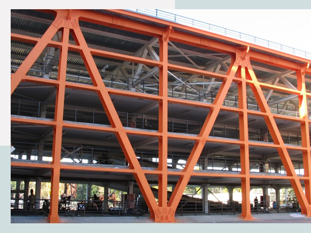 Многоуровневые паркинги в Междуреченск от 606 руб.