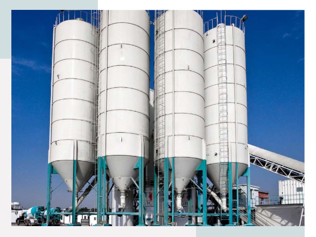 Строительство цементных силосов в Междуреченске